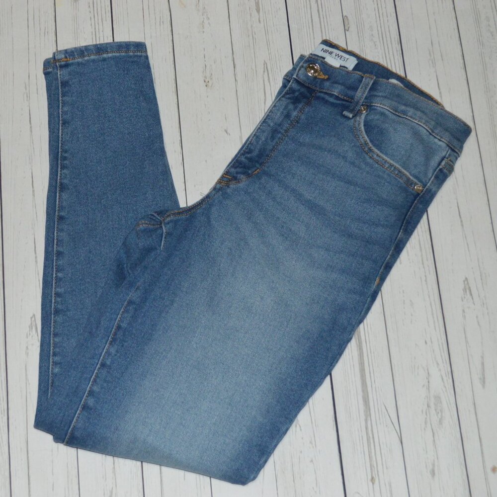 Nine West VGUC High Rise Perfect Skinny Jeans - 6